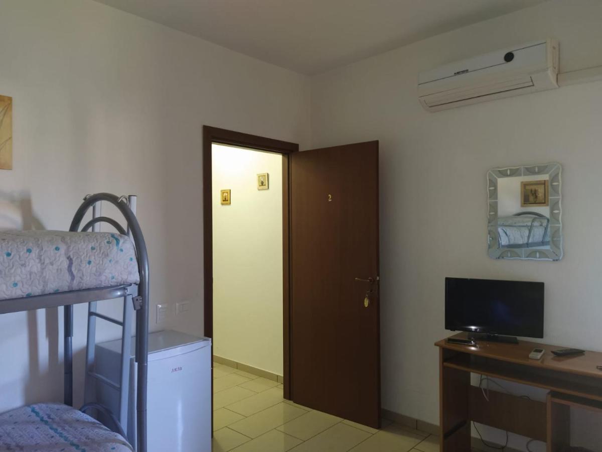 Bed And Breakfast Oasi Reggio di Calabria Ngoại thất bức ảnh